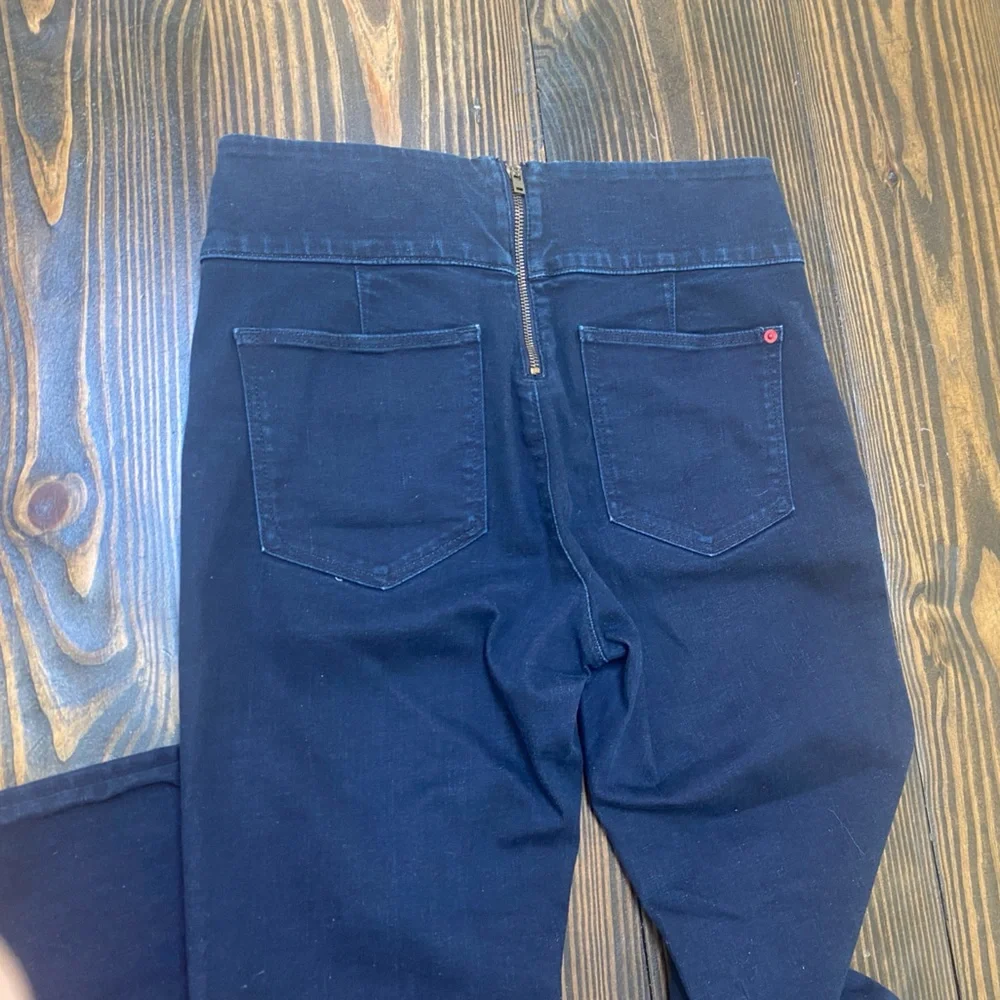 SPANX Dark Blue Women's Signature Waist Slim Boot Jeans - Size 29
